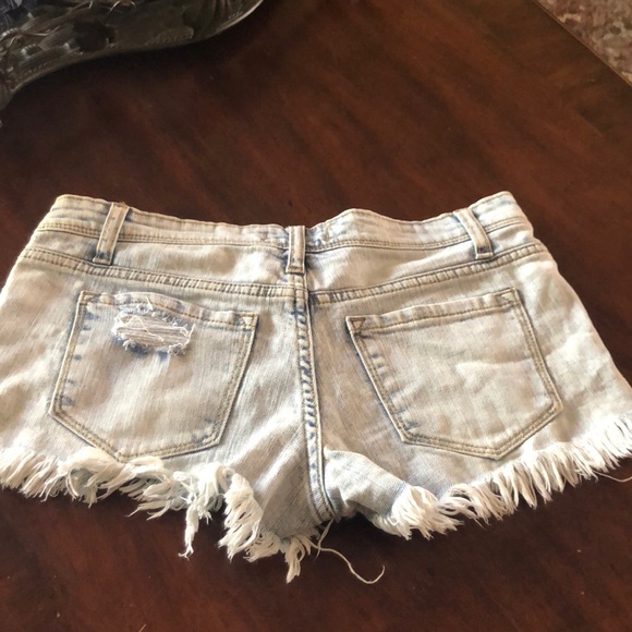 Jean shorts by Klique B - Picture 6 of 6